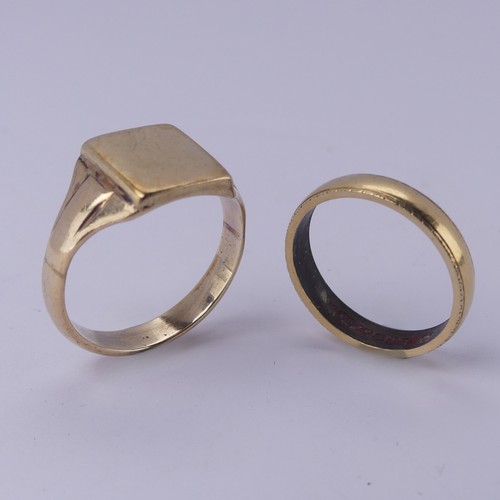 269 - An 18ct yellow gold Band, Size O, 3.8g, together with a 9ct gold signet Ring, Size U, 6.2g (2)... 