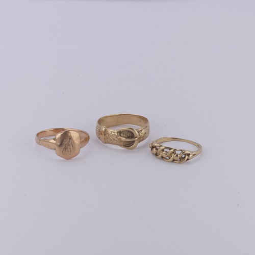 173 - A 9ct yellow gold Buckle Ring, Size R, together with a 9ct yellow gold knot ring, Size K½ and a 9ct ... 