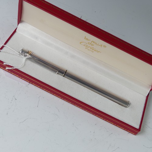 276 - A Must de Cartier Cartridge Pen, with 18ct gold nib, in presentation case, no paperwork.... 