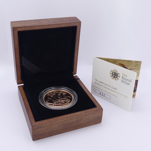 315 - An Elizabeth II gold £5, dated 2008, in Royal Mint presentation case with 'brilliant uncircula... 