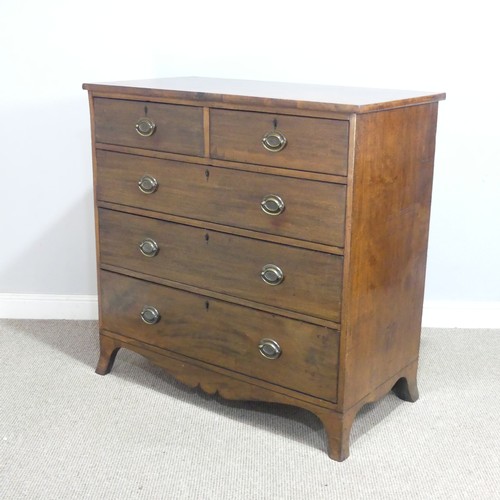 563 - A Georgian mahogany Chest of drawers, decorated with ebony stringing, two drawers over three graduat... 