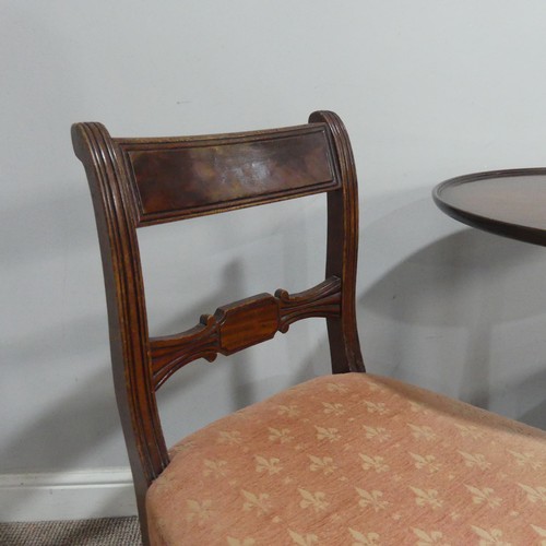 636 - A pair of antique mahogany dining Chairs, W 50 cm x H 85 cm x D 50 cm, together with an antique maho... 