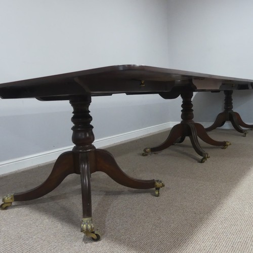 613 - A very large George III style mahogany triple pedestal dining Table, early 20th century, the extendi... 