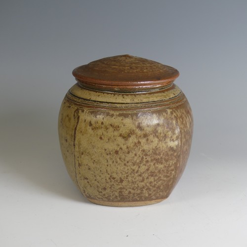 82 - Richard Batterham (1936 - 2021) a studio pottery stoneware Caddy, decorated in ash glaze, faceted fo... 