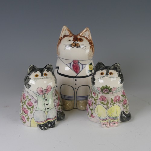 94 - A Joan De Bethel, Rye Pottery, White Jacket Cat, the base hand inscribed in pen, '©476 Joan De Bethe... 