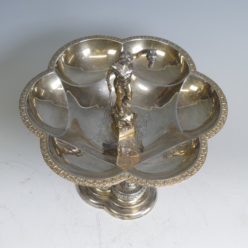  An Edwardian silver gilt Centepiece, by Wakely & Wheeler, hallmarked London 1907, the lobed dish... 