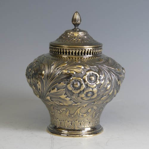 13 - A George V silver gilt Pot and Cover, by Roberts & Belk Ltd., hallmarked Sheffield 1927, of circ... 