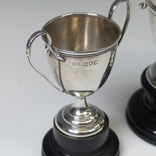 59 - A George V silver Trophy Cup, by William Neale & Son Ltd, hallmarked Birmingham 1927, of ur... 