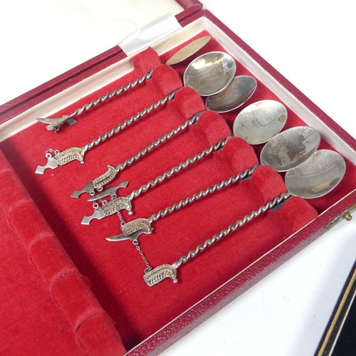 34 - A cased set of six George V silver Teaspoons, by Cooper Brothers & Sons Ltd., hallmarked Sheffie... 