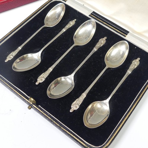 34 - A cased set of six George V silver Teaspoons, by Cooper Brothers & Sons Ltd., hallmarked Sheffie... 