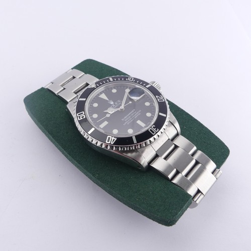  A Rolex Submariner stainless steel Wristwatch