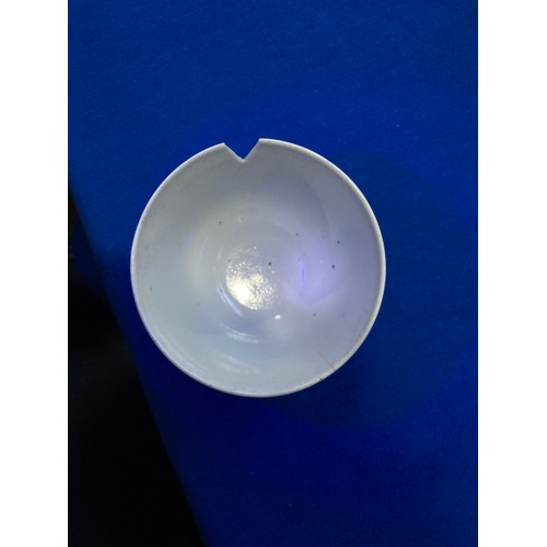 164 - A 19thC Chinese porcelain Plate, finely decorated with cobalt blue border, decorated to the well wit... 