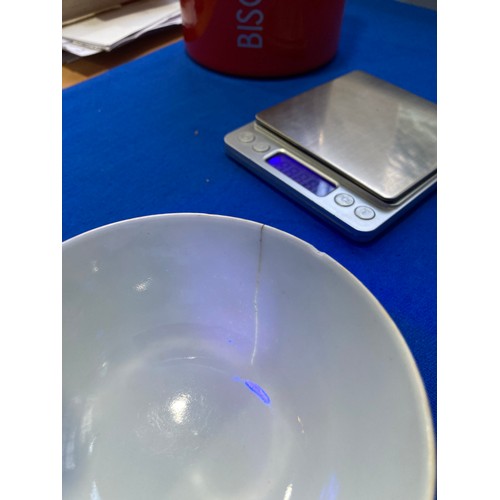 164 - A 19thC Chinese porcelain Plate, finely decorated with cobalt blue border, decorated to the well wit... 