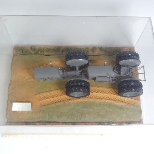 5 - A Universal Hobbies 1:16 dual drive Feruson TED-40 model Tractor, limited edition of 0518/2500 piece... 