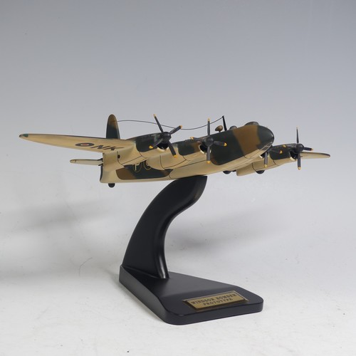 34 - A Bravo Delta Models display model of Windsor Bomber Prototype, on stand, W 46 cm x H 21 cm x D 30 c... 