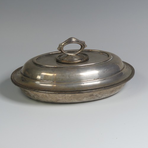 4 - A George V silver Entr&eacute;e Dish,&nbsp;by&nbsp;Martin Hall & Co Ltd., hallmarked Sheffield, ... 