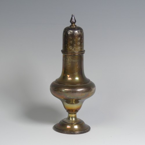 3 - An Edwardian silver Sugar Caster, by Marples & Co., hallmarked Birmingham 1905, of traditional f... 