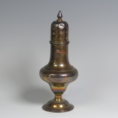 3 - An Edwardian silver Sugar Caster, by Marples & Co., hallmarked Birmingham 1905, of traditional f... 