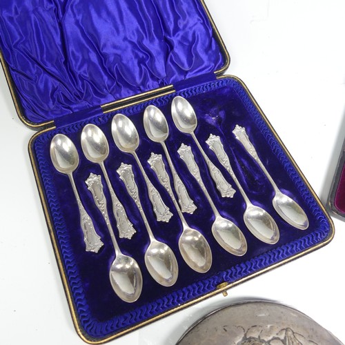 33 - A cased set of eleven Edwardian silver Teaspoons, by Joseph Rodgers & Sons, hallmarked Sheffield... 