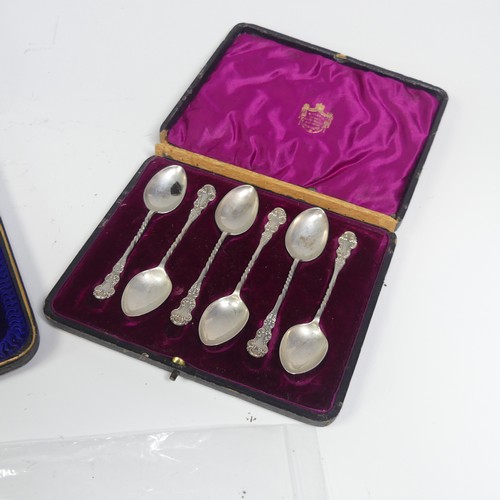 33 - A cased set of eleven Edwardian silver Teaspoons, by Joseph Rodgers & Sons, hallmarked Sheffield... 
