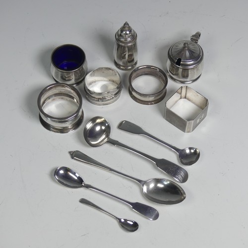 50 - A George V silver three piece Cruet Set, by Selfridge & Co Ltd., hallmarked Birmingham 1930, of ... 