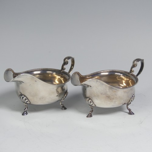 41 - A pair of George V silver Sauce Boats, by Adie Brothers Ltd., hallmarked Chester 1923, of traditiona... 