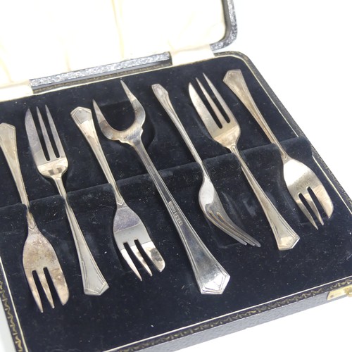 61 - A cased set of six George V silver Cake Forks, by Angora Silver Plate Co., hallmarked Sheffield 1937... 