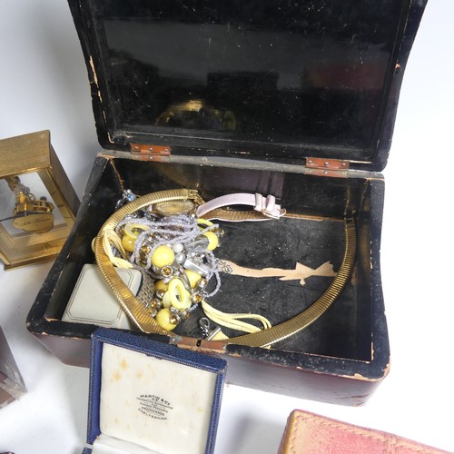 357 - A quantity of damaged 9ct Gold, including watch strap, total weight 15g, together with a quantity of... 