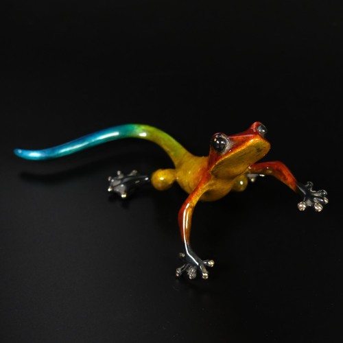 15 - Tim 'Frogman' Cotterill (b. 1950), 'Kiki', a limited edition enamelled bronze sculpture of a lizard,... 