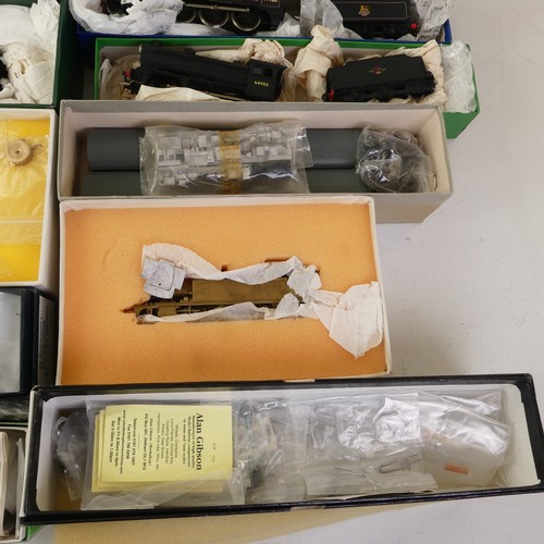 Model Locomotive Kits 00 gauge: twelve various makers, some assembled ...