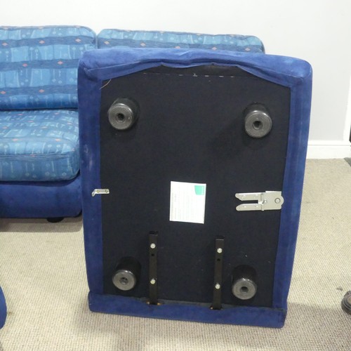 47 - A Linge Roset upholstered modular four-piece Chair/Sofa Set, W 300 cm x H 70 cm x D 85 cm.... 