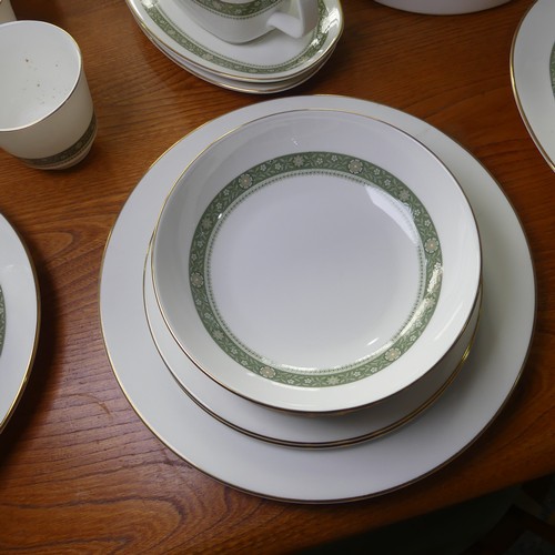 95 - A extensive Royal Doulton 'Rondelay' dinner and tea Service, consisting of; teapot and teacups, ture... 