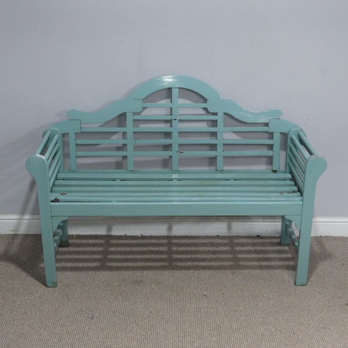 104 - A Lutyens-style painted garden Bench, W 130 cm x H 90 cm x D 48 cm.