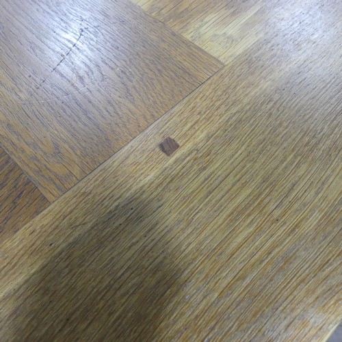 120 - A contemporary light oak kitchen Table, raised on squared supports, W 140 cm x H 76 cm x D 90 cm, to... 