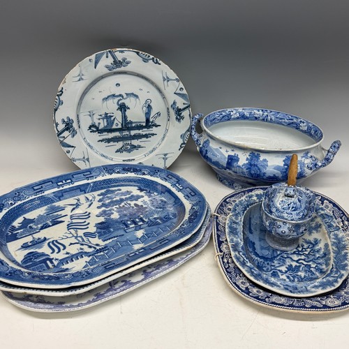 227 - An 18th century Dutch delft Charger Plate, together with a quantity of 18th century and later Chines... 