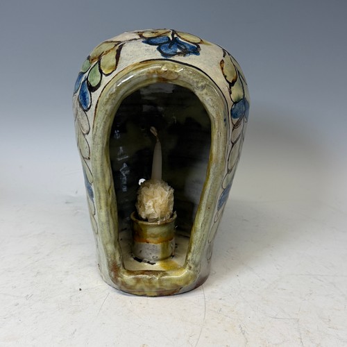 270 - A collection of late 19th/early 20th century Guatemalan Pottery, including; polychrome majolica ince... 