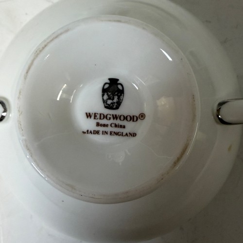 159 - A Wedgwood Westbury R4410 tea and coffee Service, comprising of eight cups and saucers, cream jug, s... 