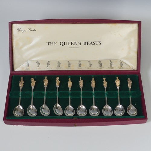 31 - A cased set of ten Elizabeth II silver 'Queen's Beasts' Spoons, by William Comyns & Sons Ltd., (... 