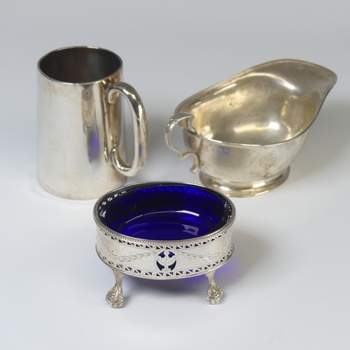16 - A George III silver Open Salt, by Robert Hennell I, hallmarked London 1781, of oval form with pierce... 