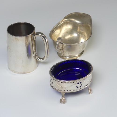 16 - A George III silver Open Salt, by Robert Hennell I, hallmarked London 1781, of oval form with pierce... 