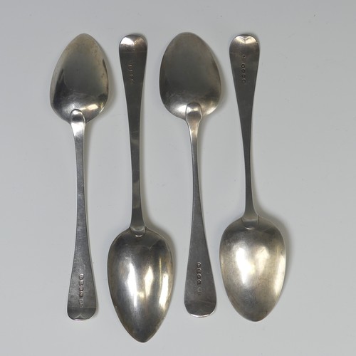 24 - A pair of George III silver old English pattern Table Spoons, by William Stroud, hallmarked London 1... 