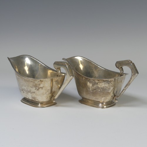 22 - A pair of Edward VIII silver Sauce Boats, by William Neale & Son Ltd., hallmarked London 1936, i... 