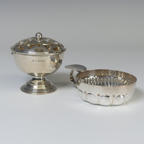 50 - An Elizabeth II silver Tastevin, by&nbsp;W A Humphries Ltd., hallmarked Birmingham 1977, of traditio... 