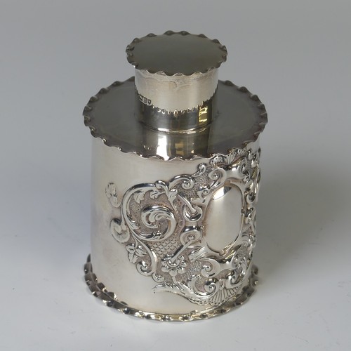 28 - A late Victorian silver Tea Caddy, by Josiah Williams & Co., hallmarked London 1900, of circular... 