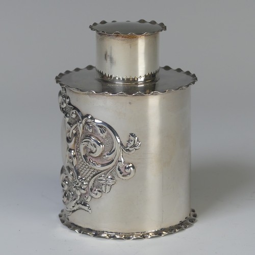 28 - A late Victorian silver Tea Caddy, by Josiah Williams & Co., hallmarked London 1900, of circular... 