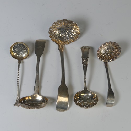 44 - A George IV silver fiddle pattern Sifter Spoon, by William Chawner II, hallmarked London 1822, with ... 