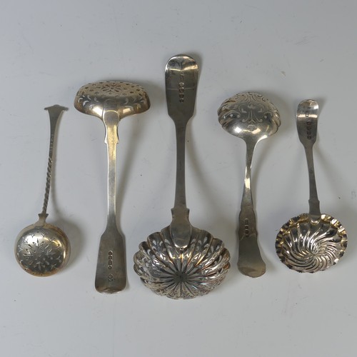 44 - A George IV silver fiddle pattern Sifter Spoon, by William Chawner II, hallmarked London 1822, with ... 