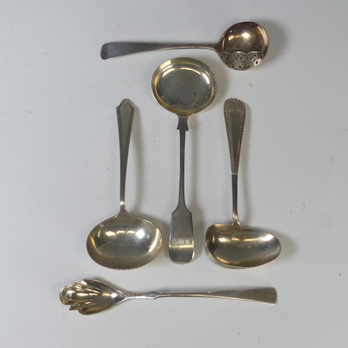 46 - A George V silver Sifter Spoon, by C W Fletcher & Son Ltd., hallmarked Sheffield, 1934, pat. 813... 