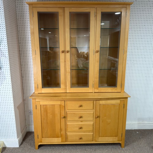 24 - A contemporary Ercol 'Scala' solid maple display Cabinet/Sideboard, No.1143 LT, found in the Ercol 2... 