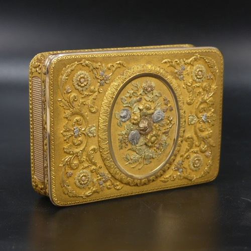 459 - A 19thC German (Hanau) 14ct gold Snuff Box, c.1820, of rounded rectangular form with hinged cover, w... 